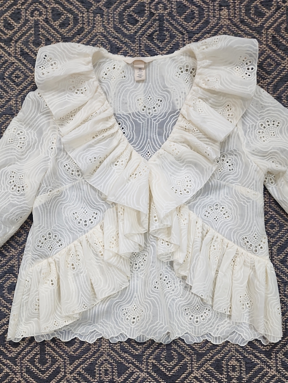H&M Cream Frill Trimmed Long Sleeve Ruffle Blouse - Picture 4 of 12